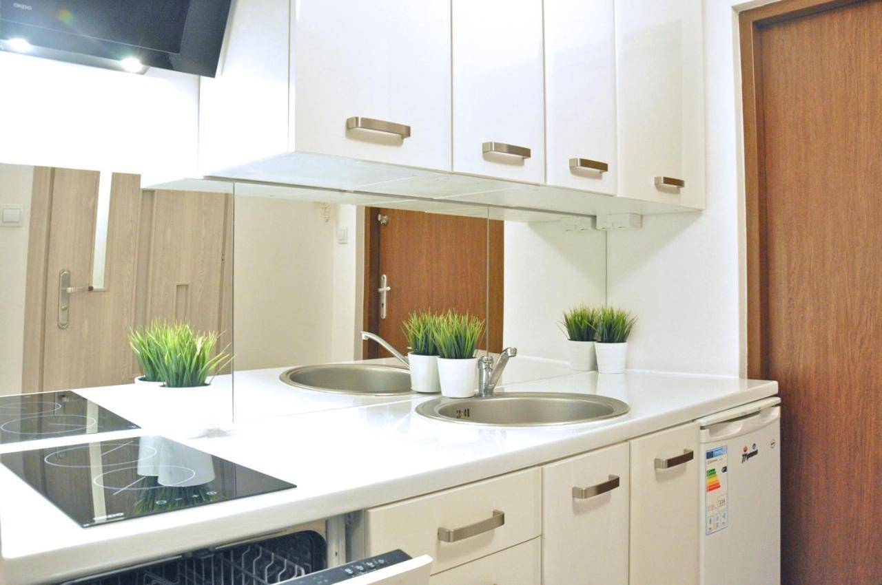 Nice And Comfy Studio Close To Old Town And Metro. Varsovie Extérieur photo